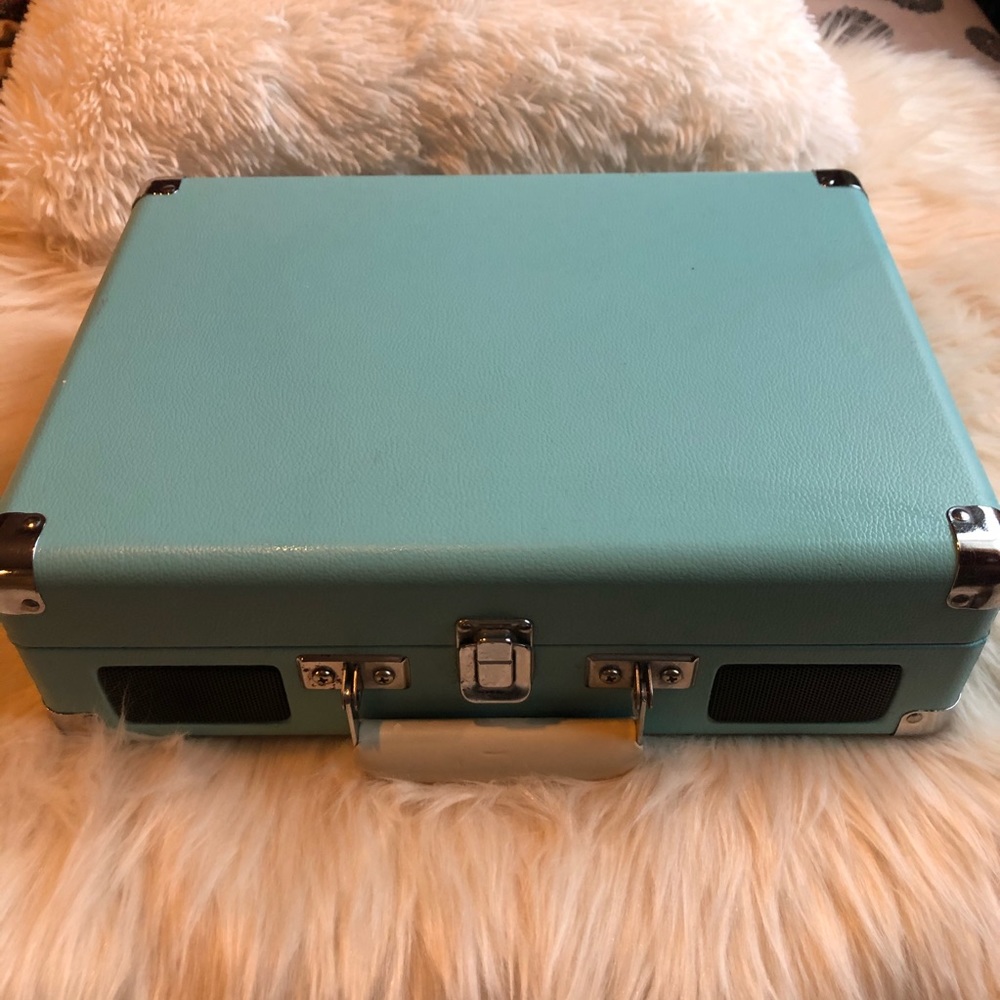 Record player - Picture 2 of 6